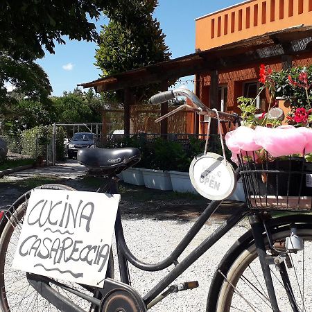 La Campagnola Trattoria Con Alloggio Hotel Misano Adriatico Exterior photo