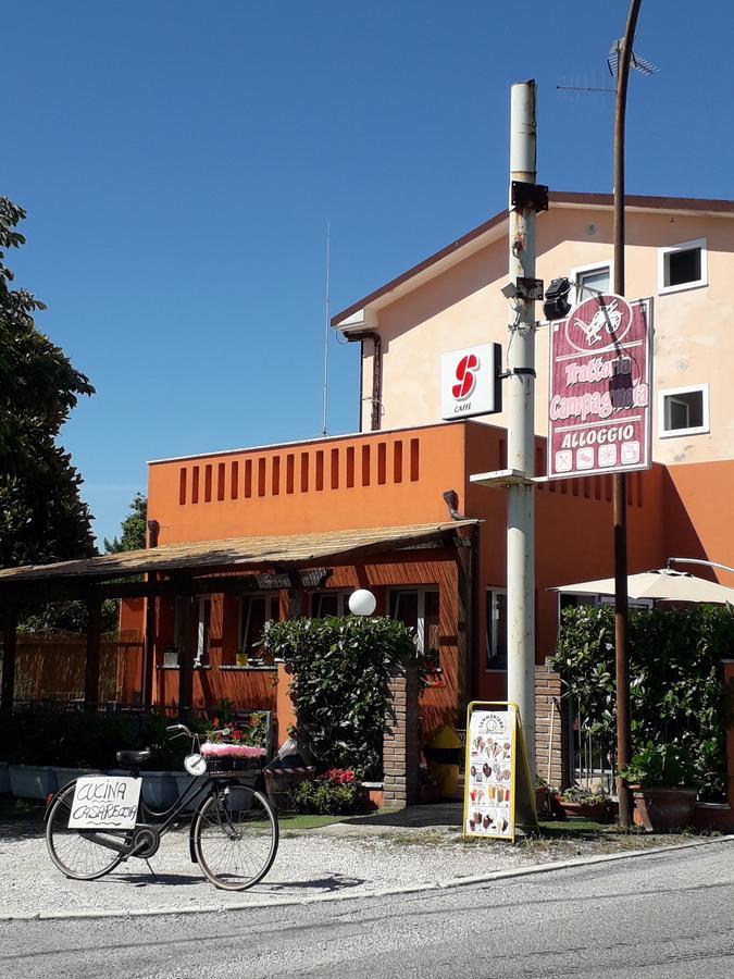 La Campagnola Trattoria Con Alloggio Misano Adriatico Exterior photo